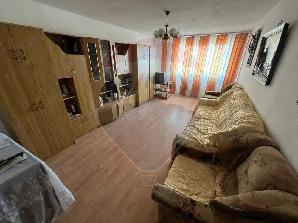 Apartament cu 2 camere de vânzare în zona Sud