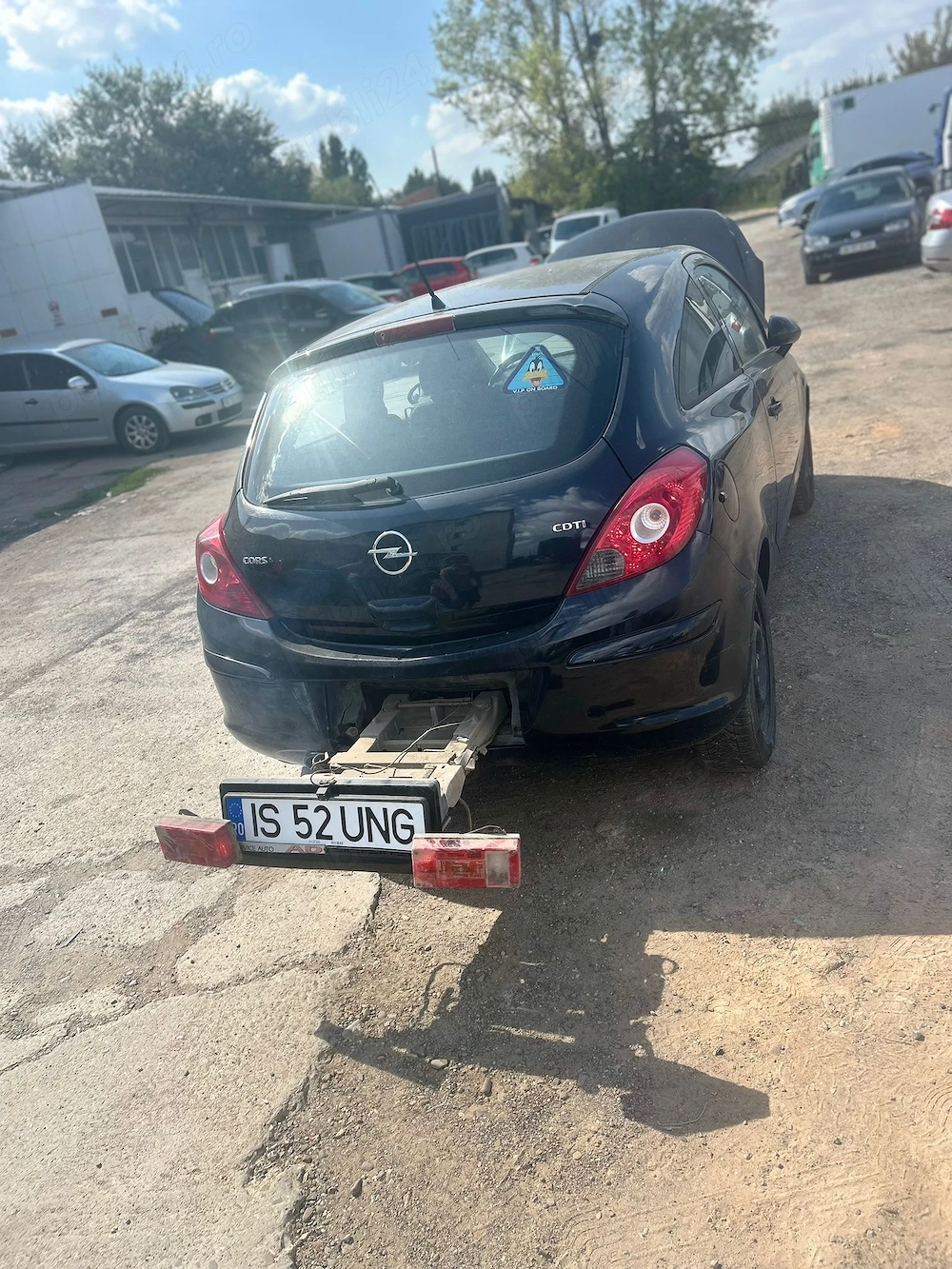 Vând Opel corsa d