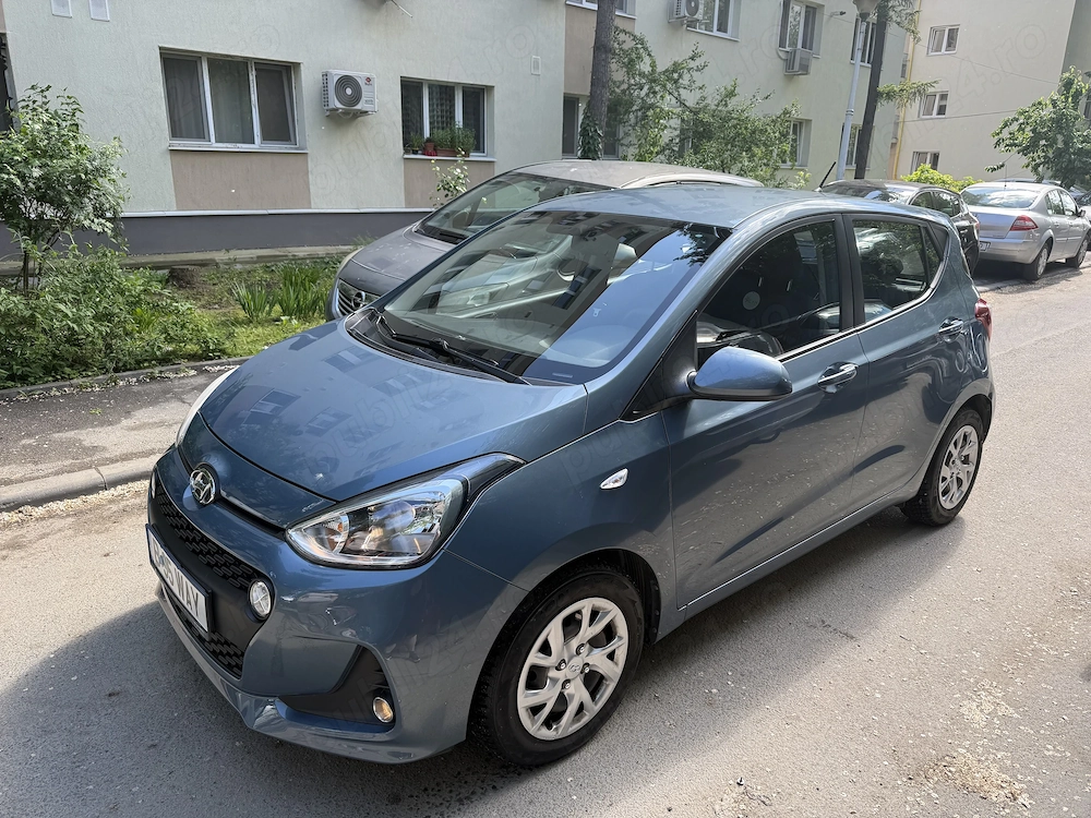 Hyundai i1 km