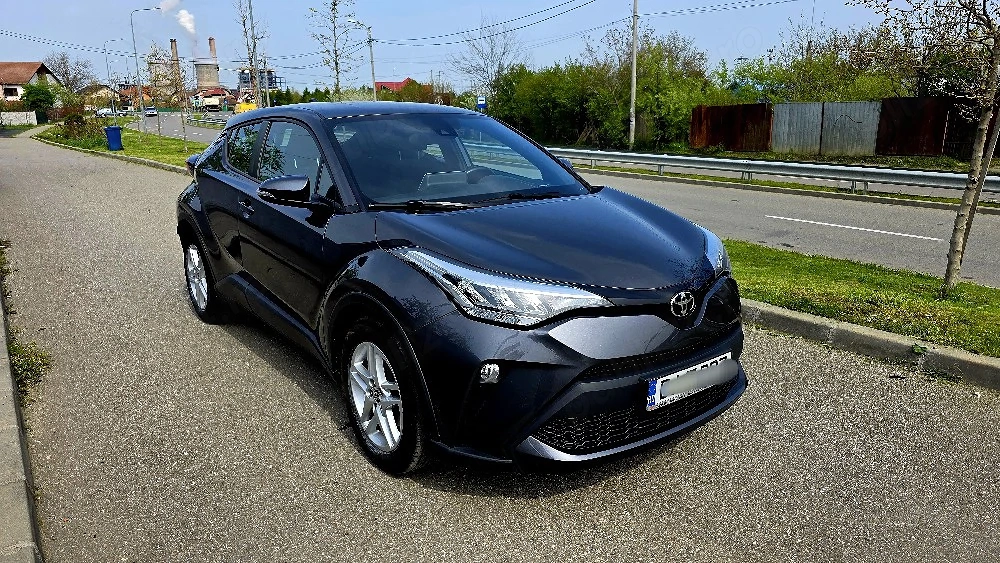Vând Toyota C-HR, benzină, 2019, 37.500 km