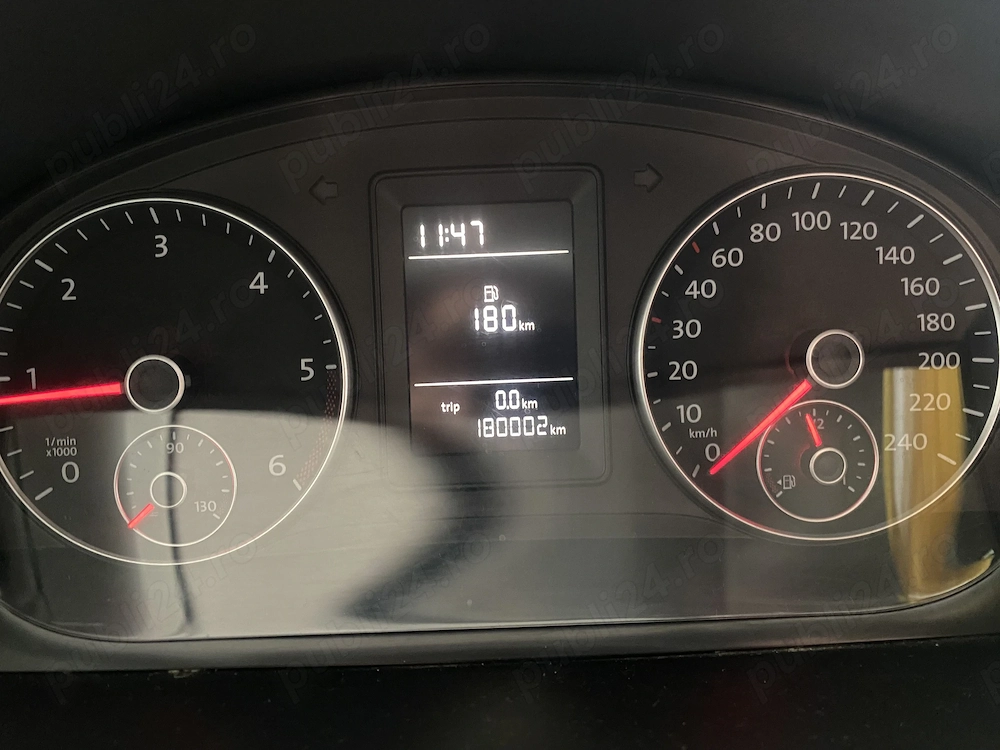De vânzare masina cu unic proprietar , euro6 , tinuta în garaj , raport rar cu nr de km reali