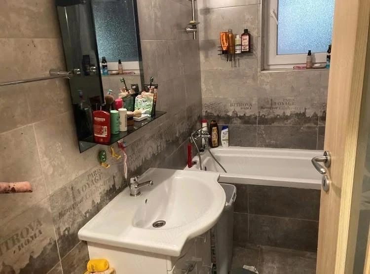   PERSOANA FIZICA -  De închiriat   Apartament 2 camere în Doamna Stanca (lângă Shopping City Mall  