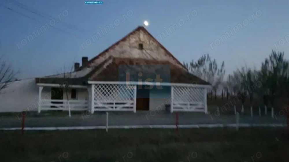 Ferma langa Oravita 5600 mp construiti si teren 24281 intravilan