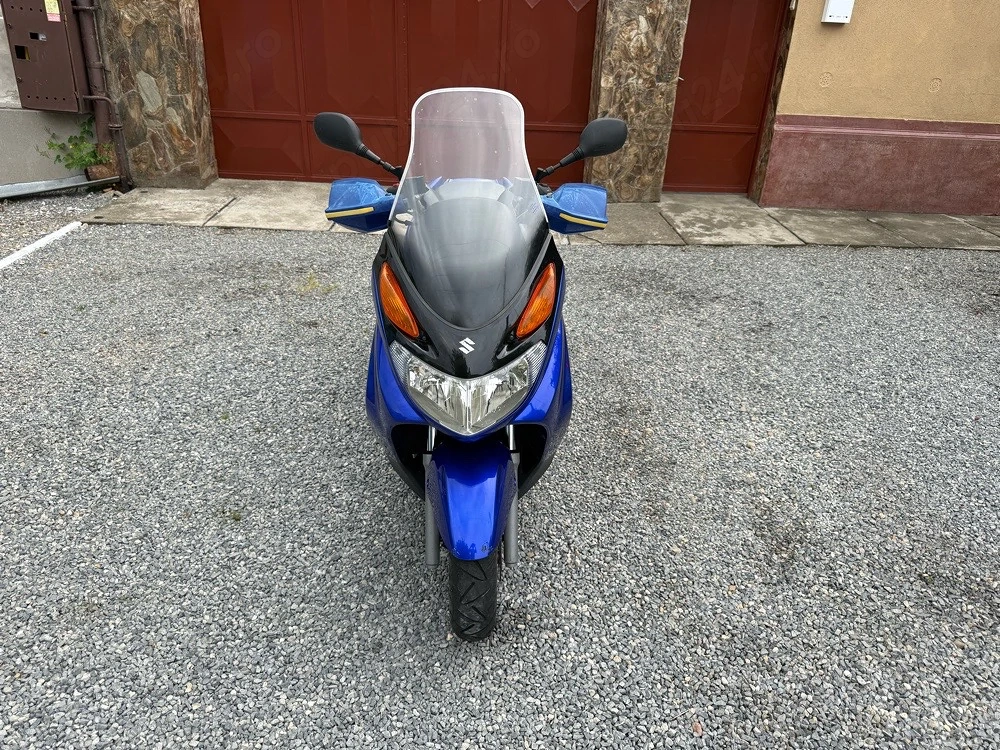 Suzuki Burgman 125cmc 