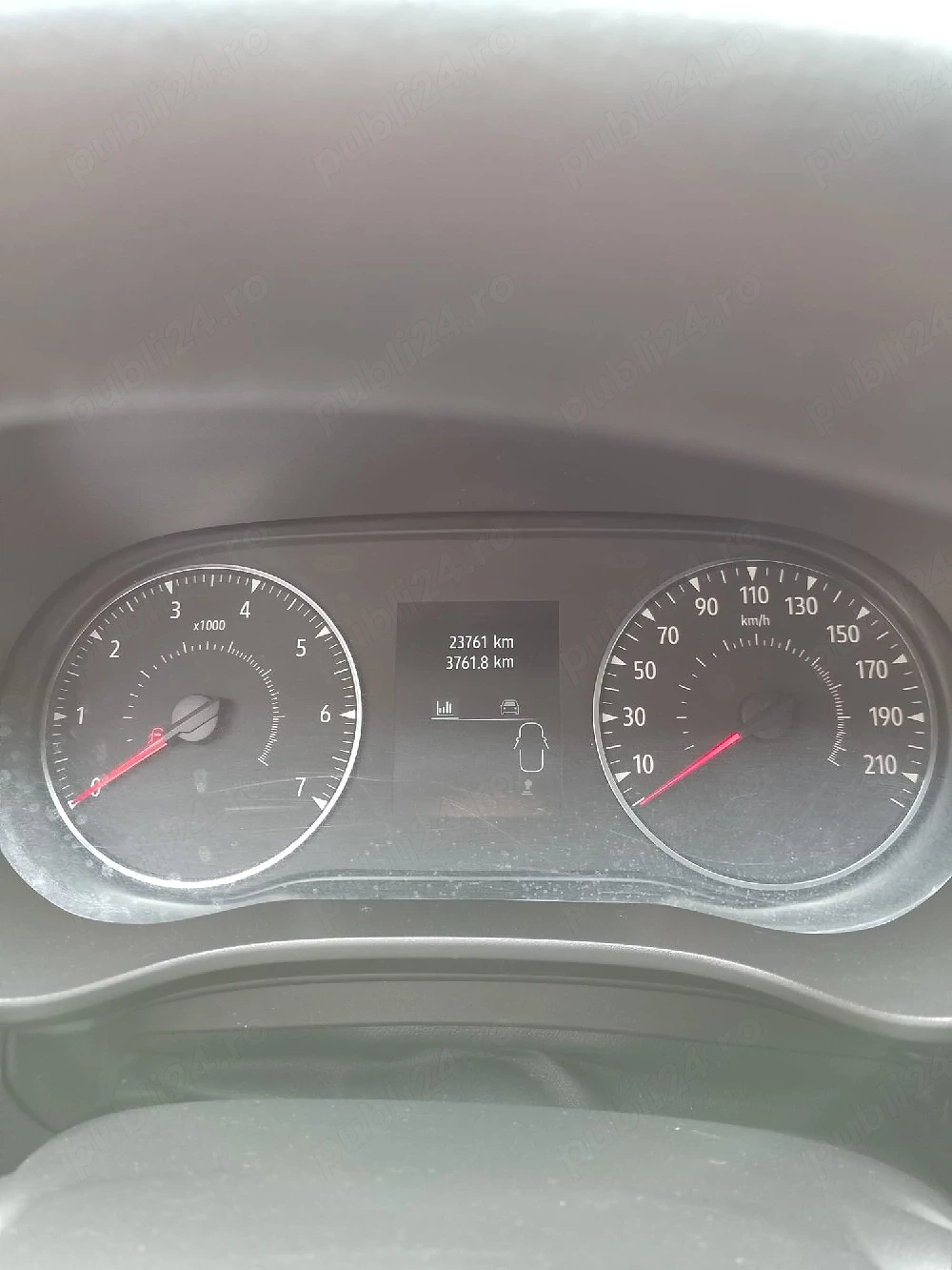 Vând Dacia Logan, unic proprietar