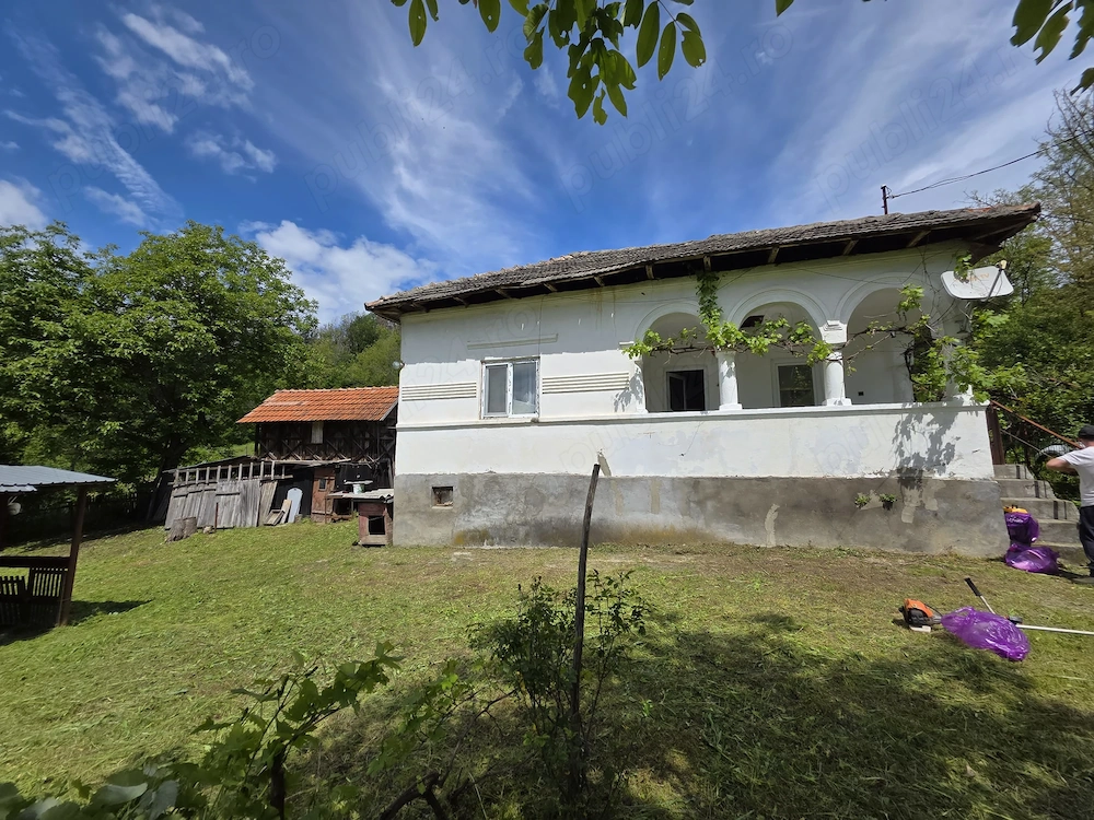 Casa la tara de Vanzare! Zona de vis