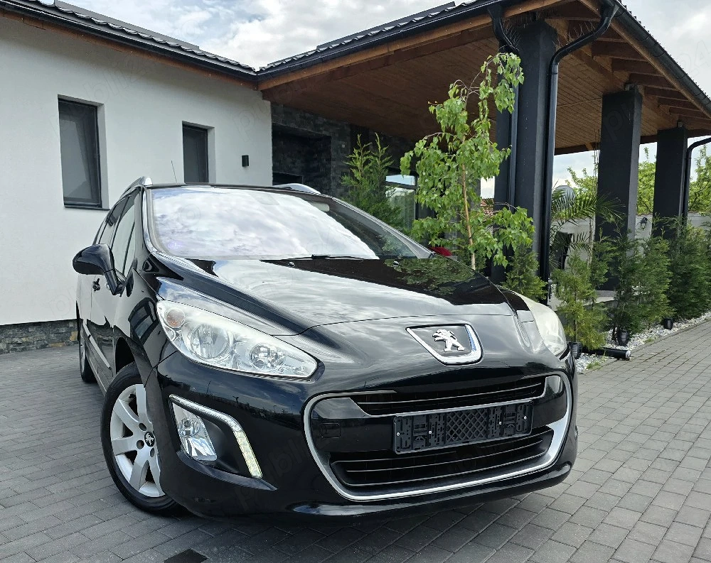 Peugeot 308 2012