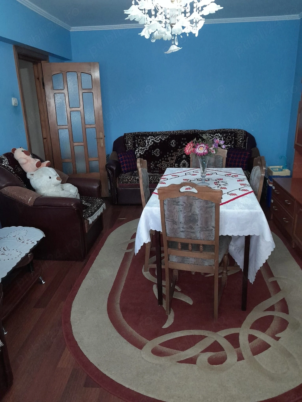 Vând apartament 