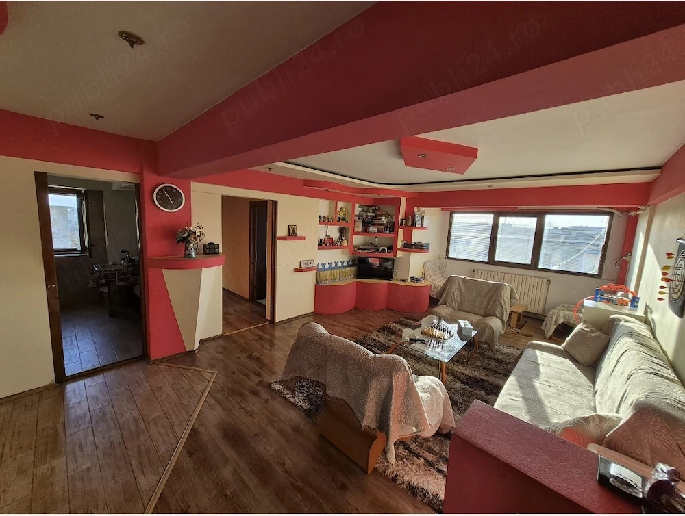 Vând apartament cu 3 camere