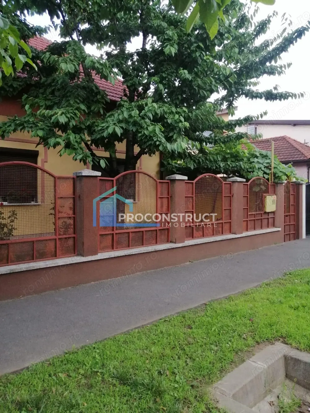 Casa de inchiriat – 3 dormitoare, curte proprie – Calea Lipovei