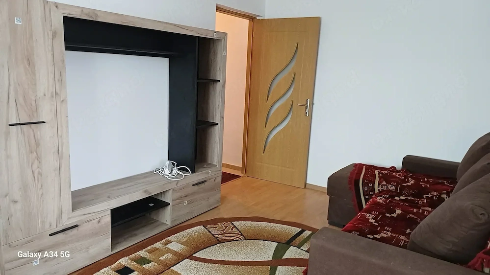 Inchiriez ap 2 camere