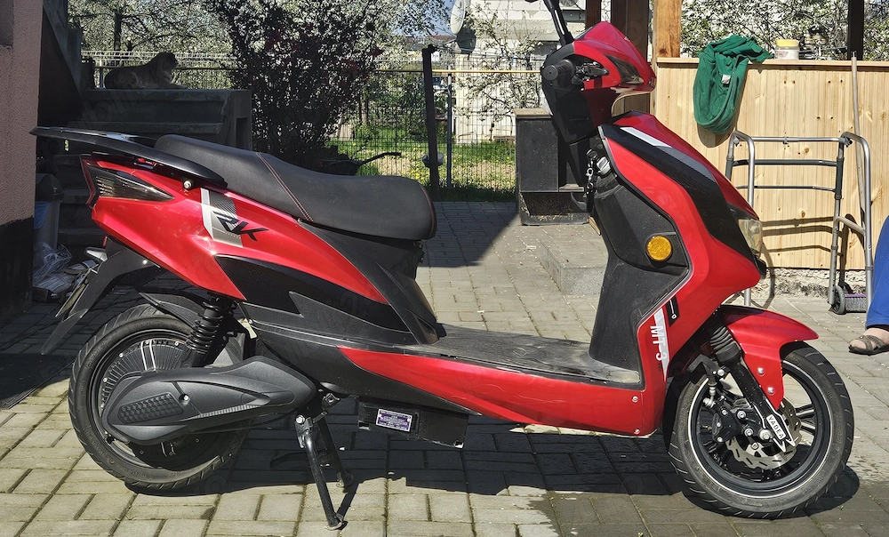 Scuter electric