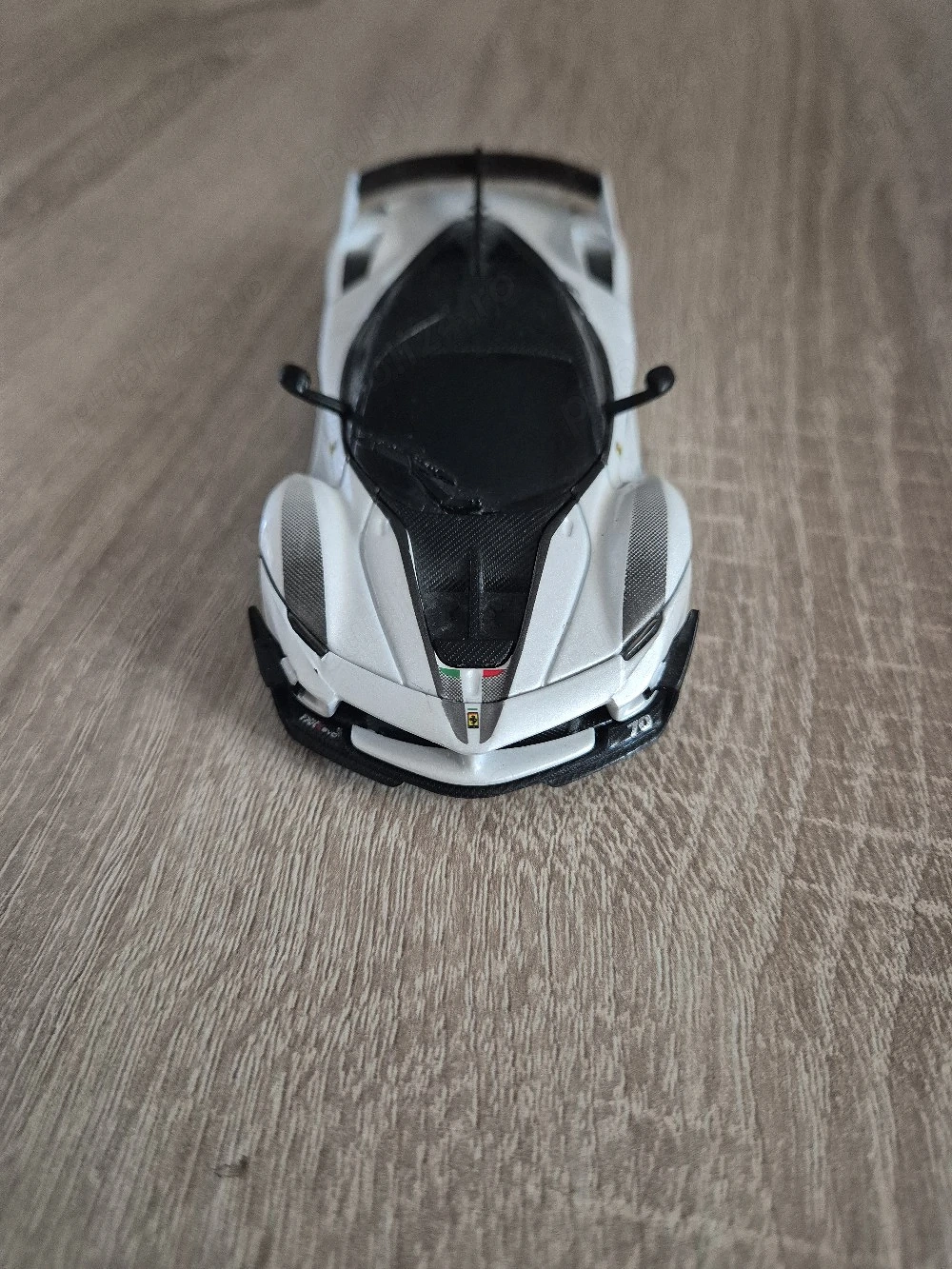 Shell Ferrari FXX-K Evo Bluetooth - Bburago Limited edition