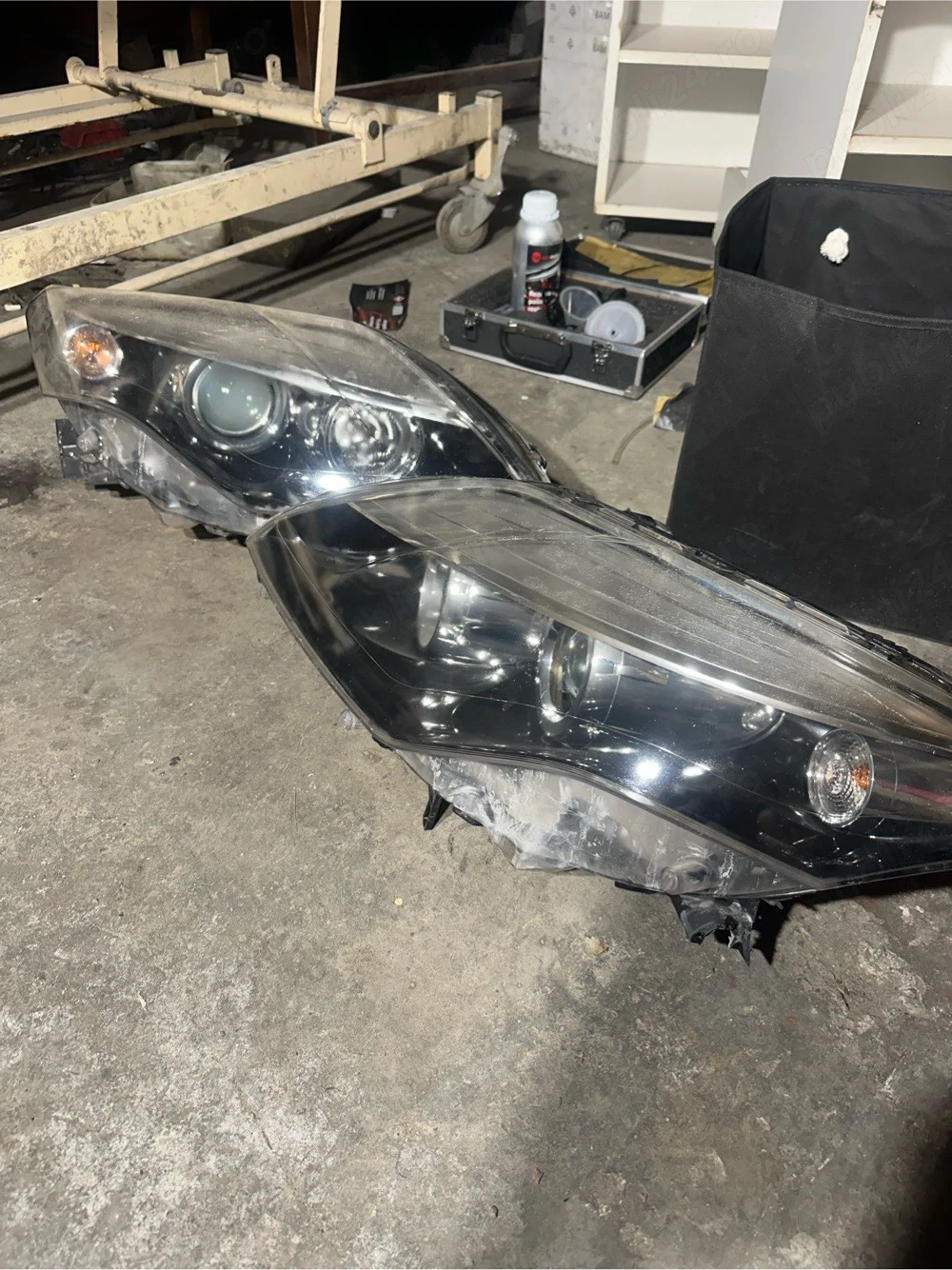 Faruri Renault Laguna 3 2011 negre