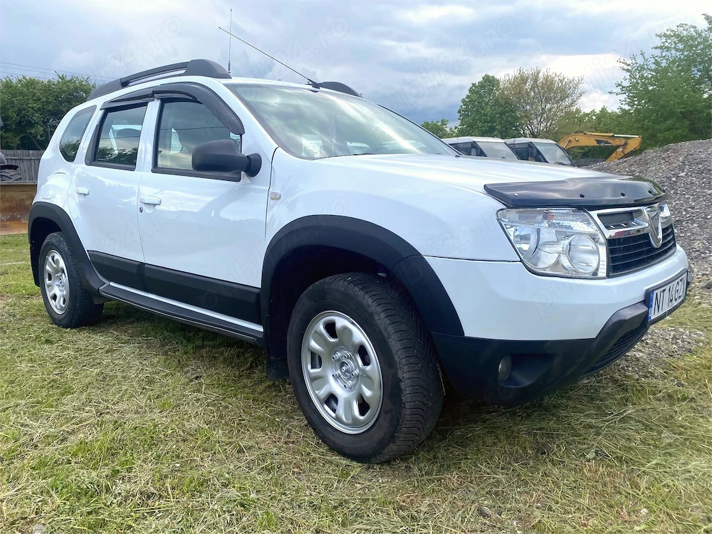 DACIA DUSTER 4x4   1.6 16v + GPL  105 Cp   2013   Factura  178000 Km reali!