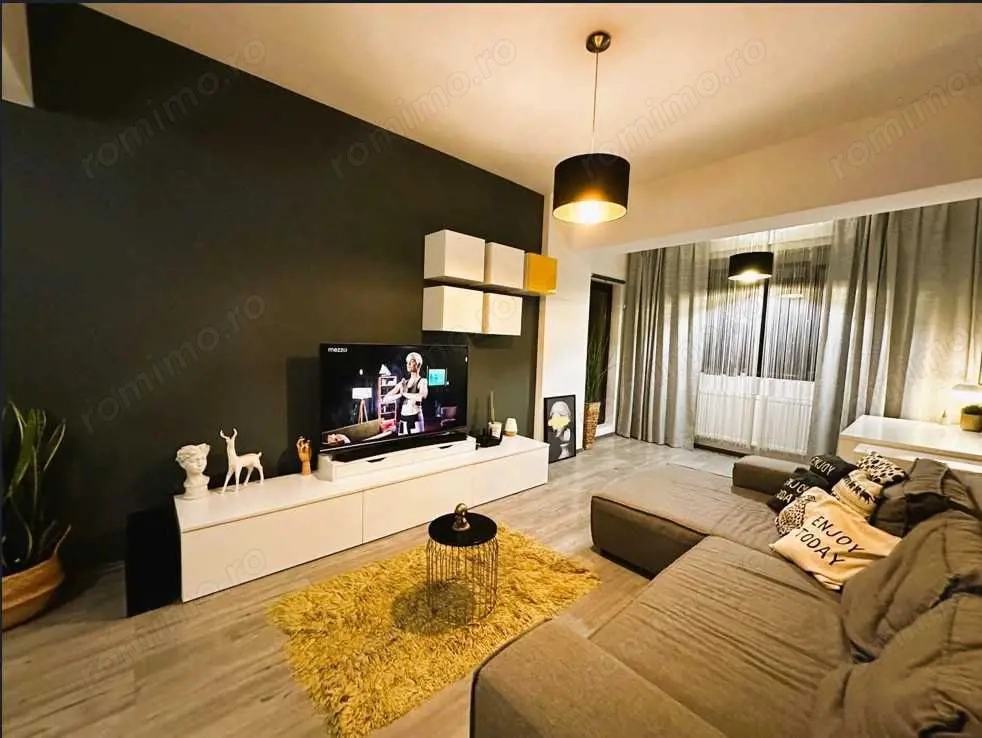 Închiriez apartament 2 camere modern, Piața Alba Iulia, openspace