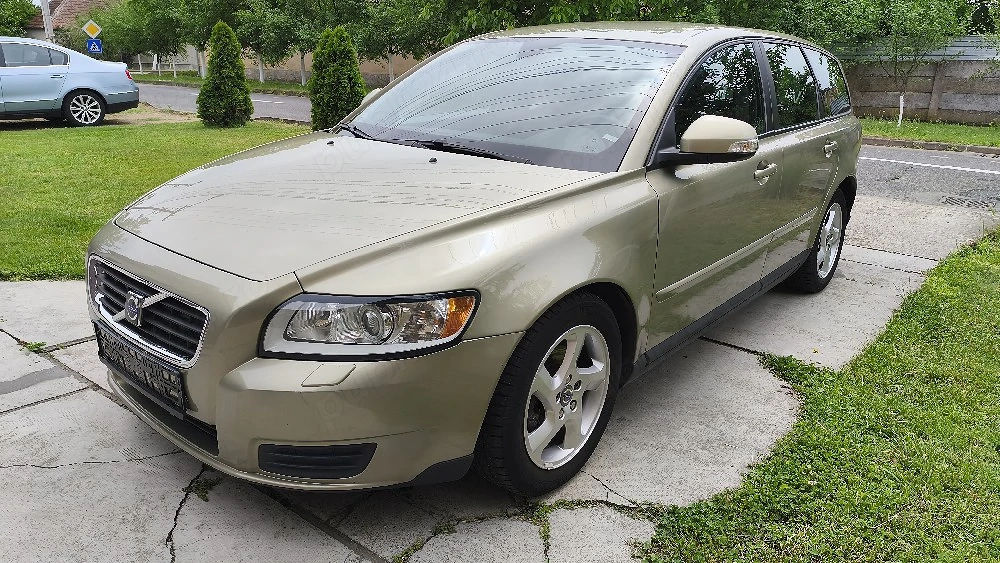 Volvo V50 Facelift An Fabricație 2009 11 Motor 1.6 Diesel 