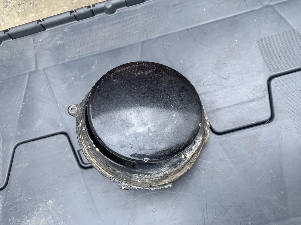 Maner portbagaj vw golf 5 cu emblema