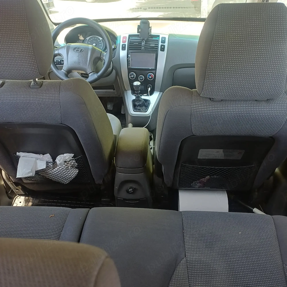 Vând hyundai tucson 