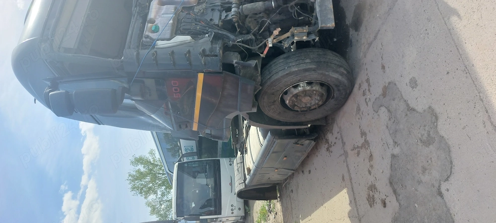 Dezmembrez iveco stralis 