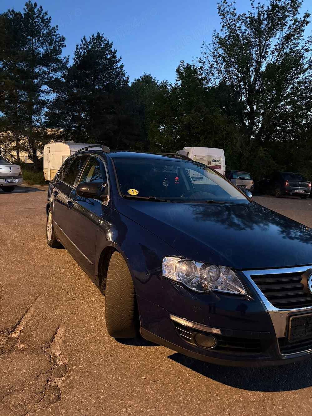 Vând Volskwagen B6 motor TDI 