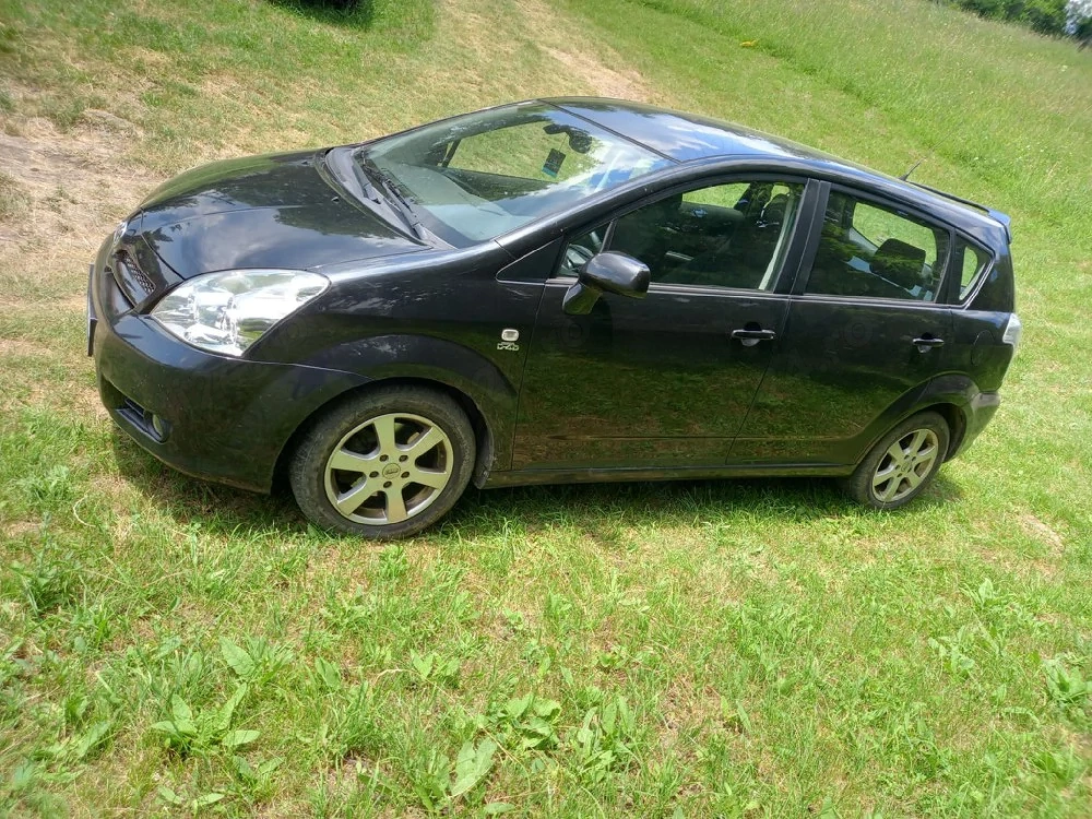 Toyota corolla verso 