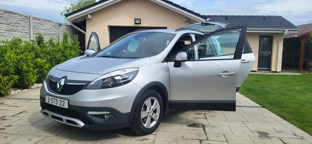 Renault Scenic Cross