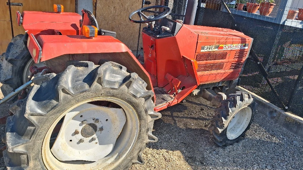 Tractor japonez shibaura 