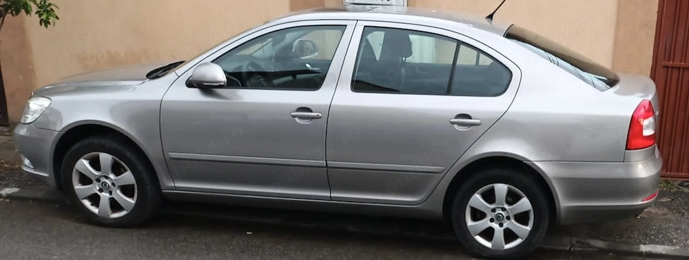 Vând Skoda Octavia 2010, automata,primul proprietar in Romania,1.8Tsi benzDSG,160CP,170000km reali
