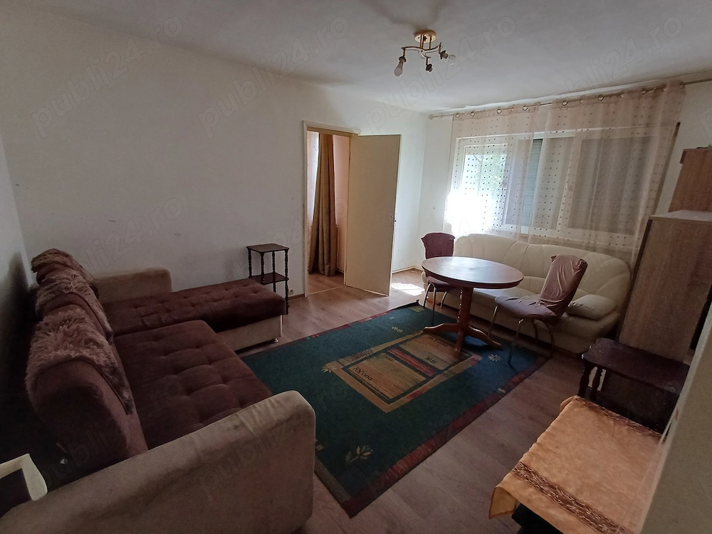 Apartament 3 camere, zona 14 Mai