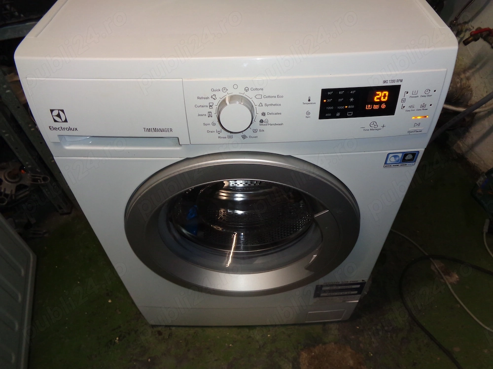 masina de spalat slim ELECTROLUX