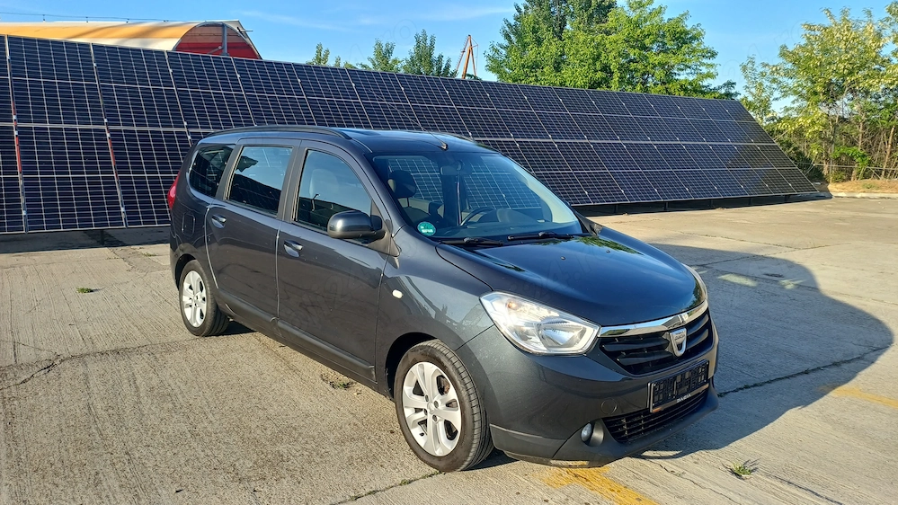 Dacia lodgy 1.5 dci 110 cai ,6 trepte ,euro 5 ,7 locuri,aer,navi,jante Import Germania 