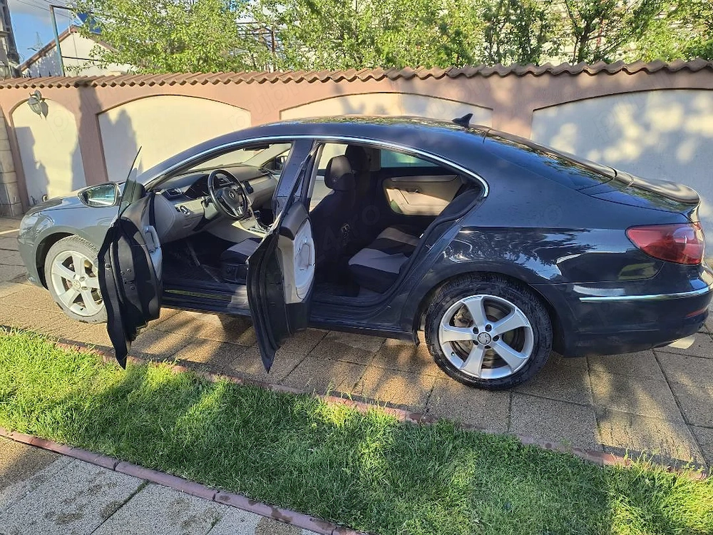 Volkswagen - Passat CC - 2011 - 2.0TDI - 140 cp - Bi-Xenon