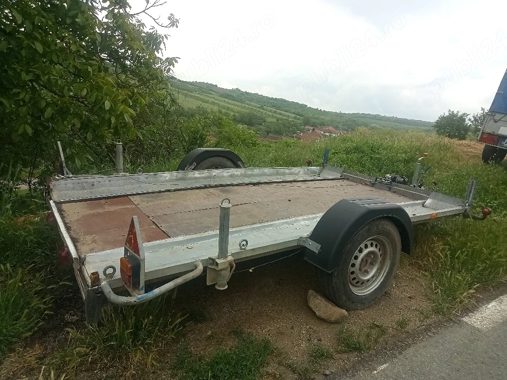 platforma o axă
