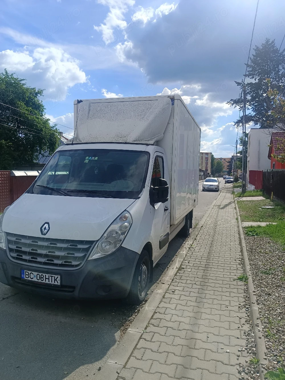 vând Renault Master 