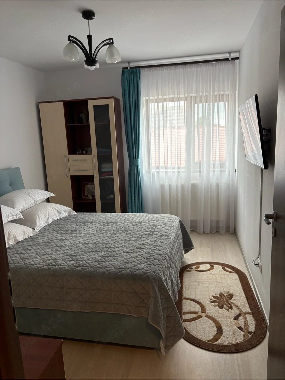 inchiriez apartament 2 camere 