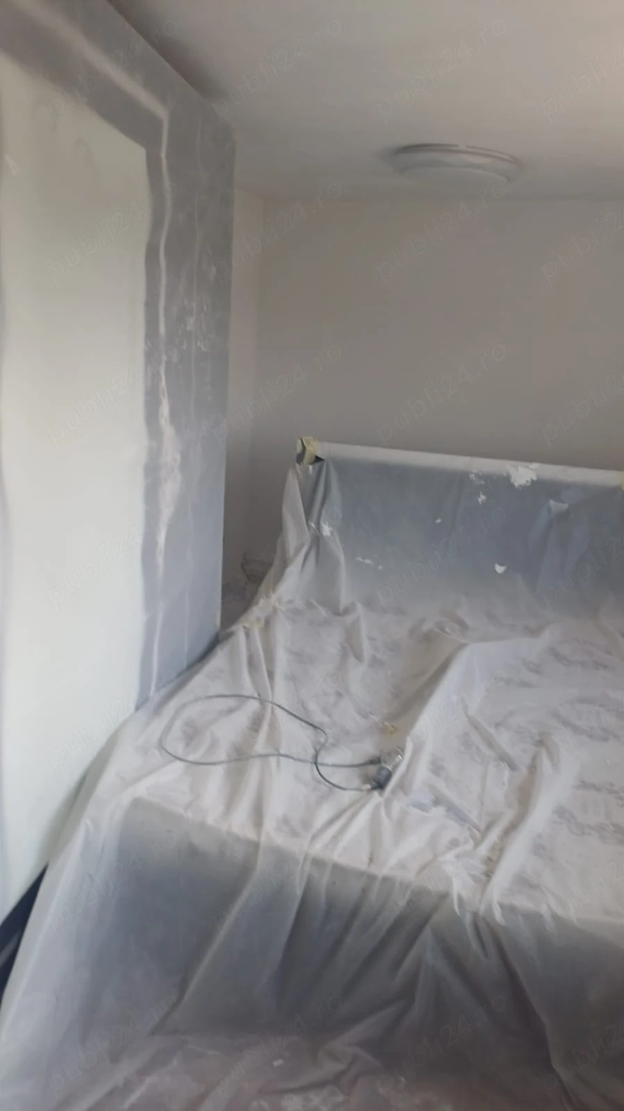 vând casă renovabilă Sat Guruieni comuna Măgura judetul Teleorman 