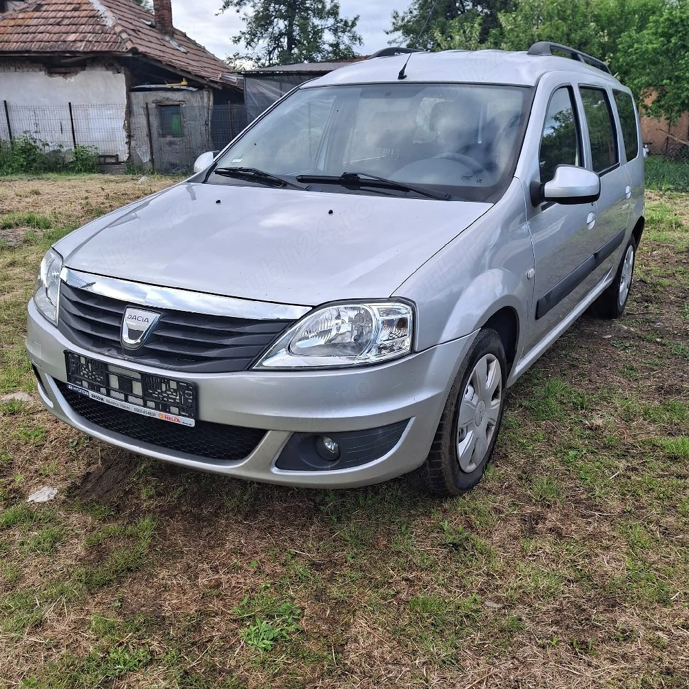 Vând Dacia Logan MCV 16 benzina 