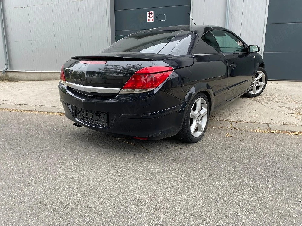 Opel Astra twintop 1.9 cdti 150CP