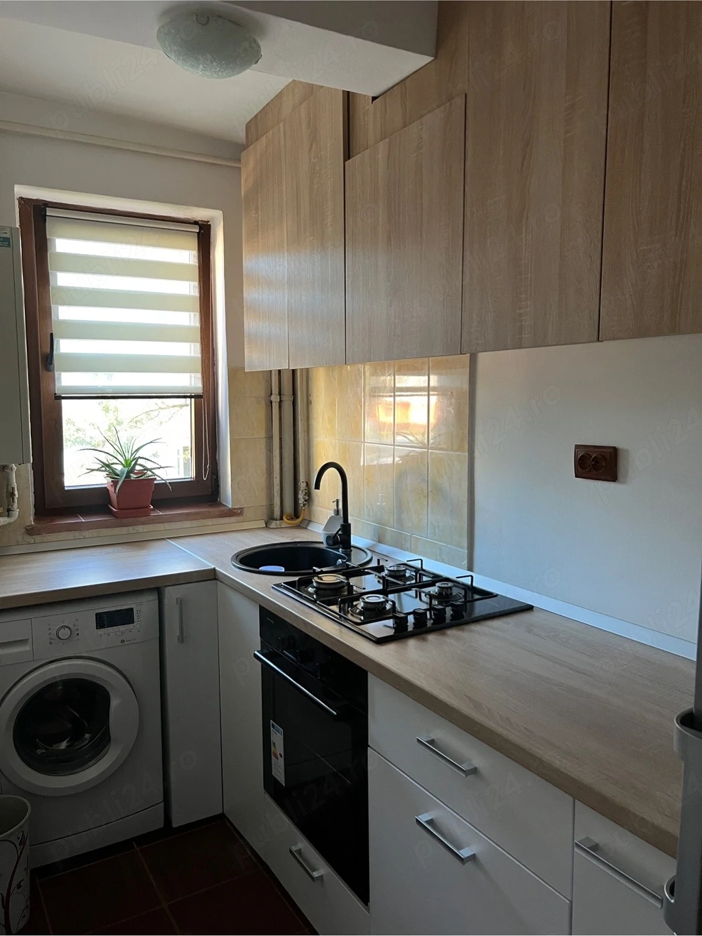 inchiriez apartament tg jiu 9 mai 