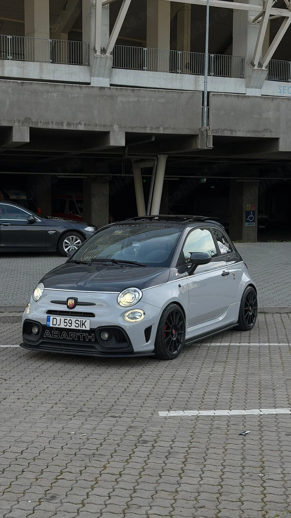  Abarth 595 competizione BIcolor