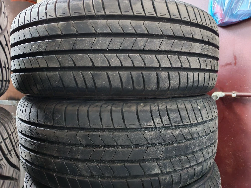 Set 4 Anvelope vara 215/55/R18 Kumho