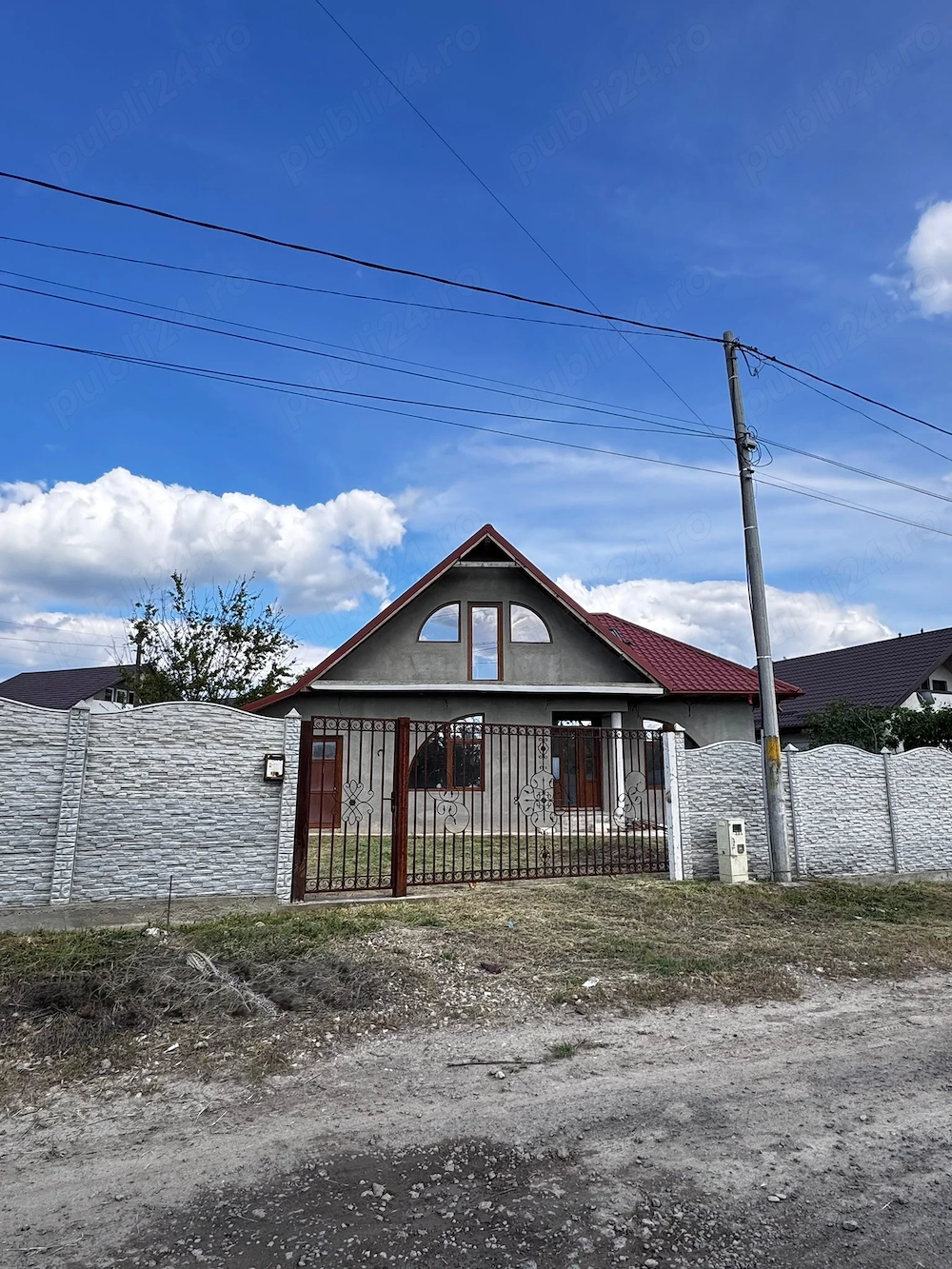 Casa de vanzare
