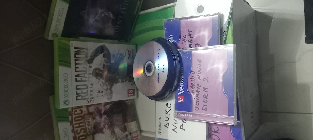 Vând xbox360 modat +17 jocuri