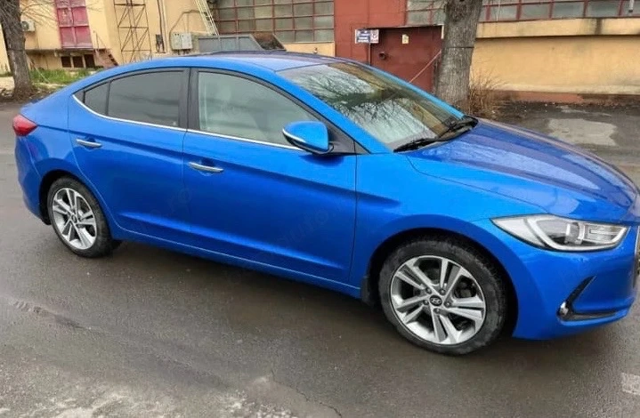    Hyundai Elantra 1.6 MPI GPL 2017