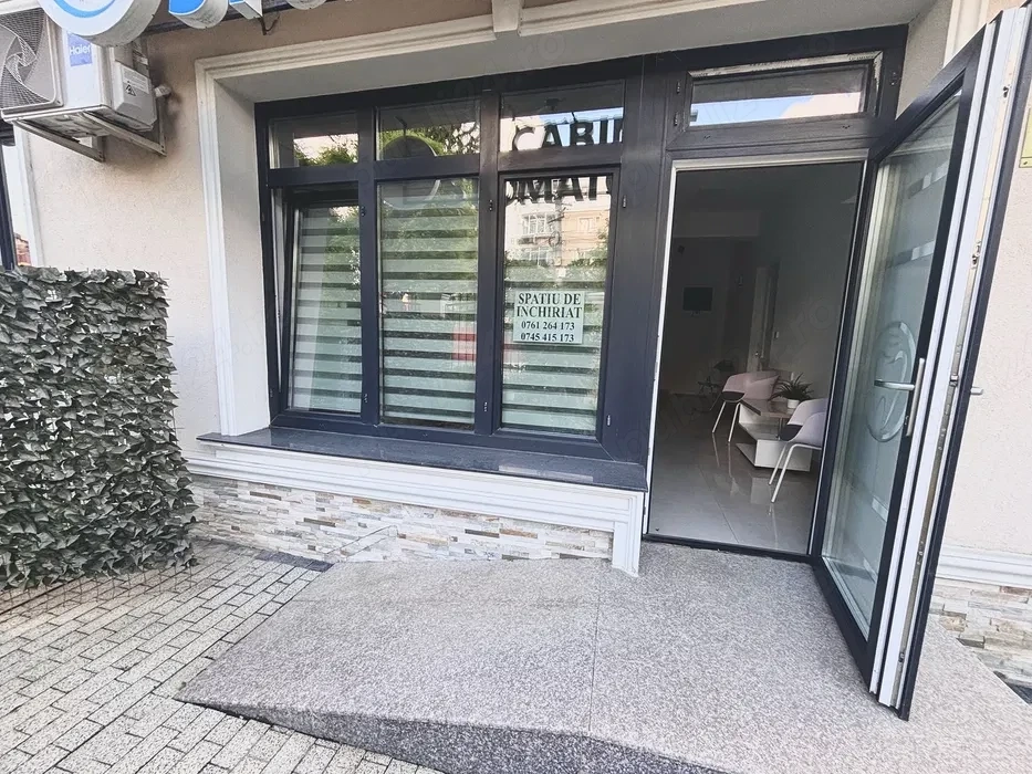 De inchiriat spatiu comercial, 40mp, ultracentral, parter