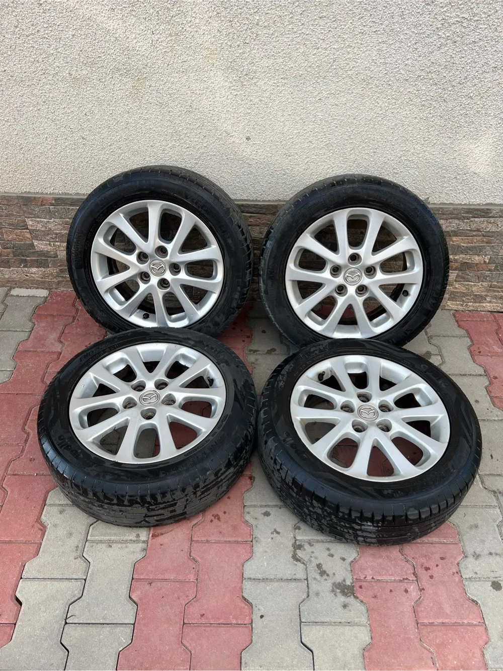 Jante aliaj originale Mazda 205/55/R16 cu cauciucuri de vara