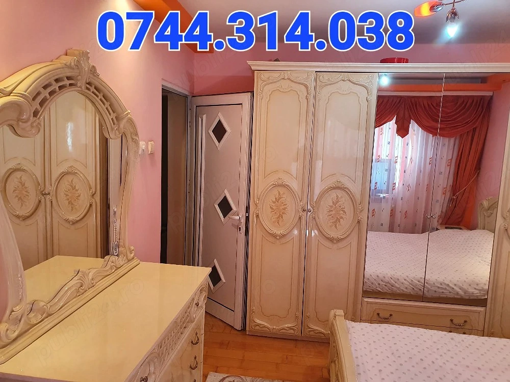 Mioveni, Ofer spre închiriere Apartament 3 camere zona Piață.