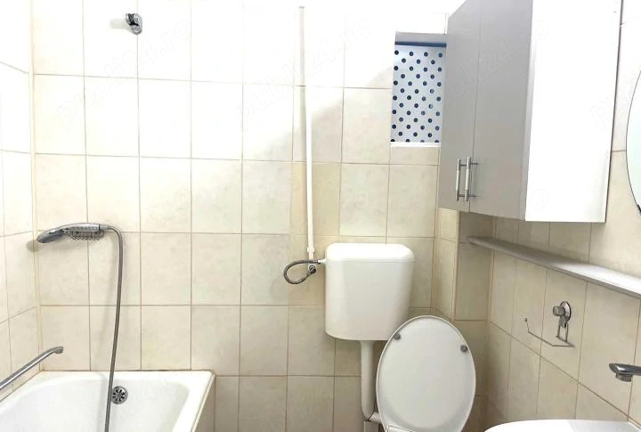 tineretului trestiana etaj 2