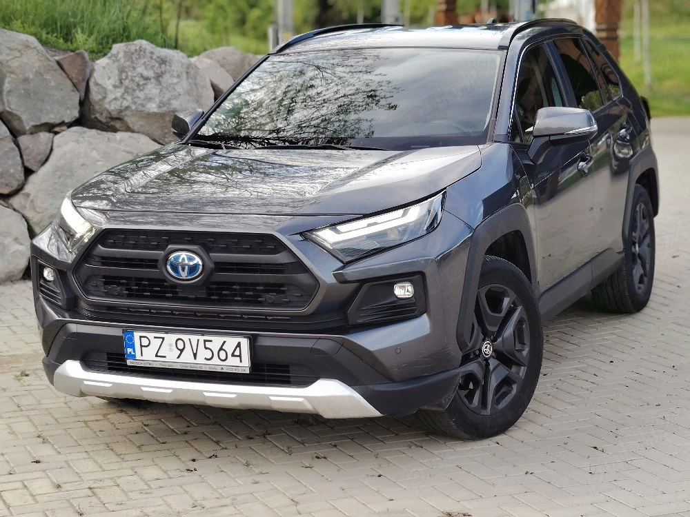 Toyota RAV4 adventure 
